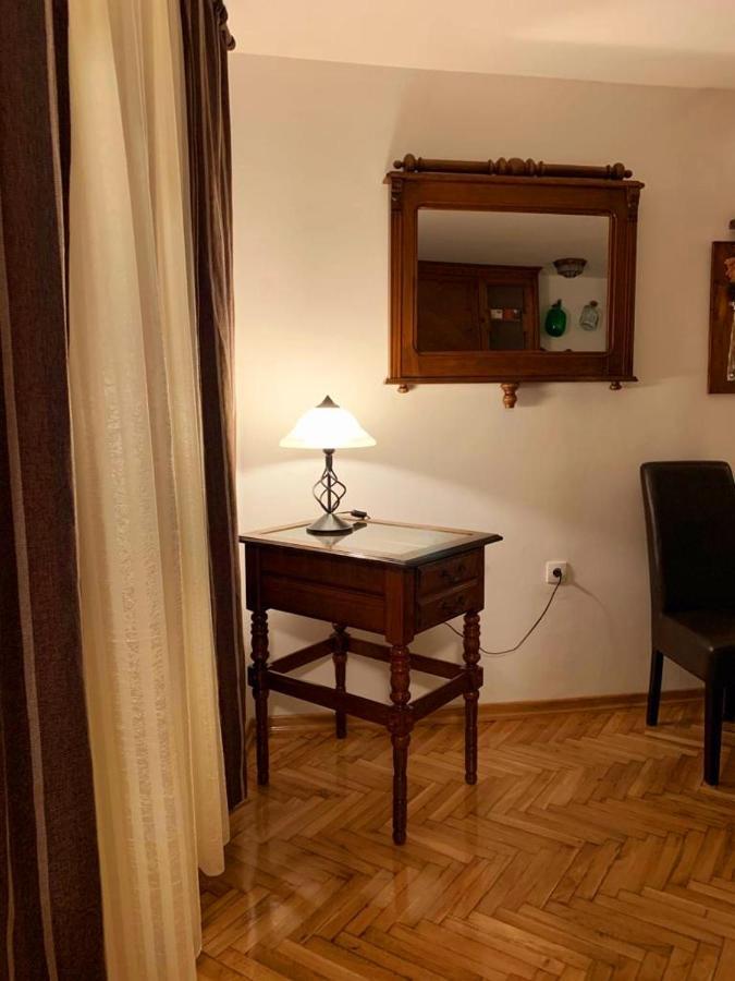 Urbana, Old Town Villa Budva
