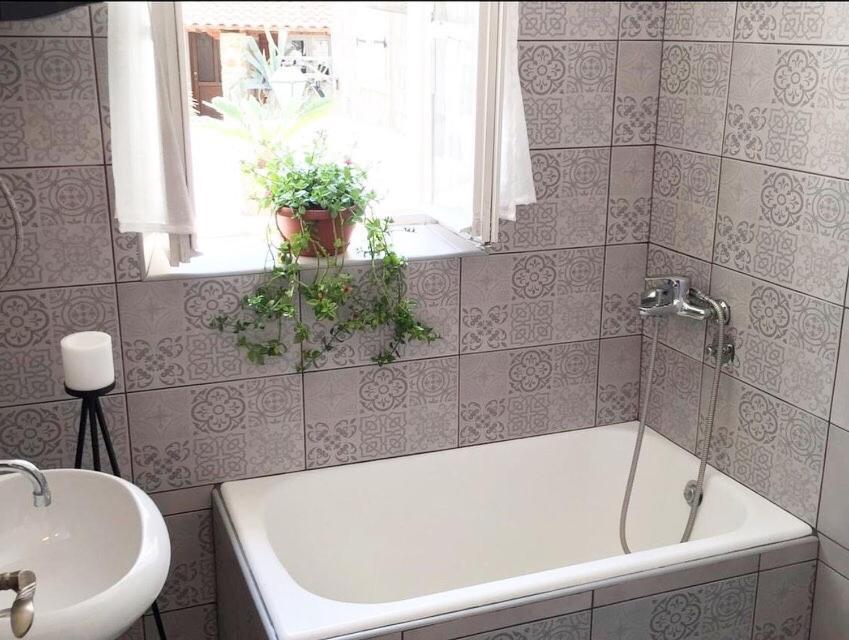 Urbana, Old Town Villa
