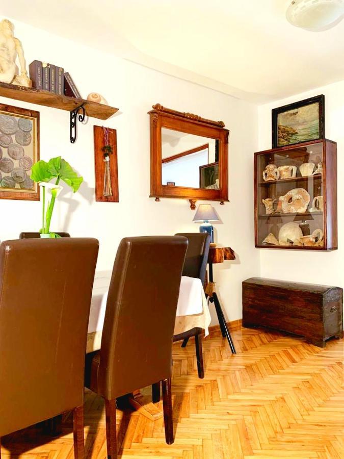 Villa Urbana, Old Town *